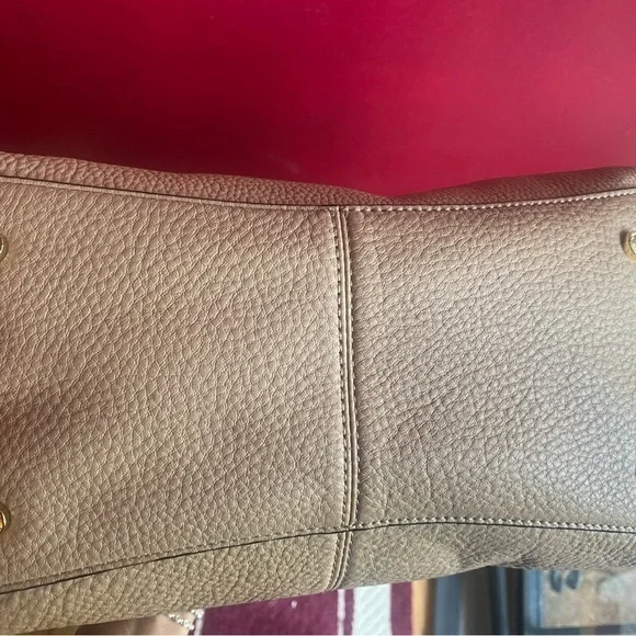 Calvin Klein Beige Angelina soft pebbled leather hand/shoulder, crossbody hobo. - Picture 4 of 13